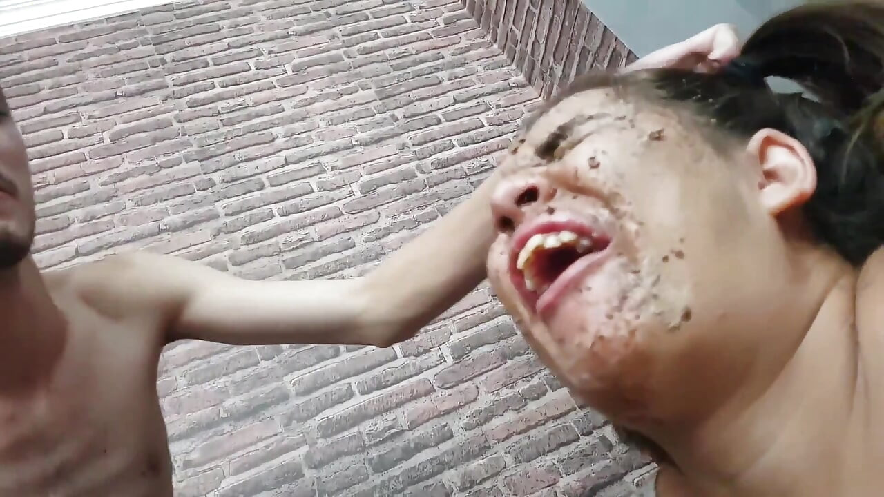 Pojedi sav kolač sa mojih stopala ti jebeni par