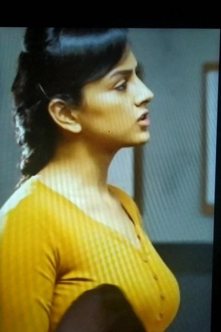 Shraddha srinath cum hommage