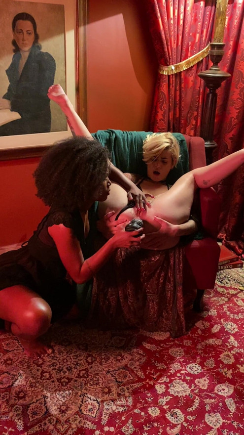 Backstage - Punching the dildo in her friend's ass