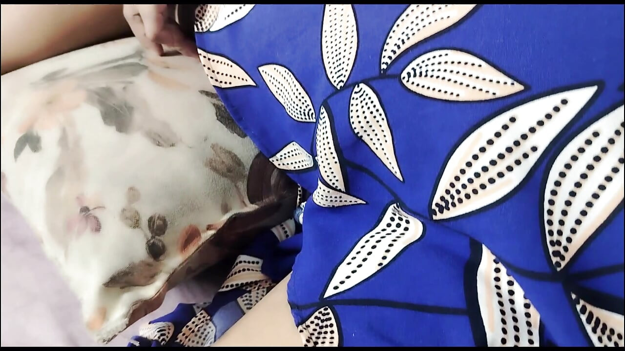 Bodin wela inna gedara kolla mama weda erila ewith nida gena iddi mage kamareta ewith karapu wede