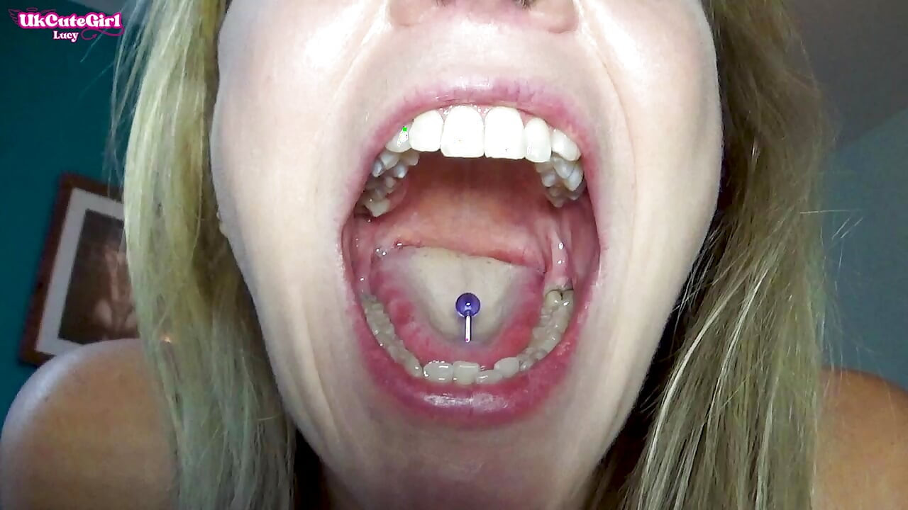 Minik adam sürpriz bir şekilde gizleniyor knicker çekmecesi yutuyor!