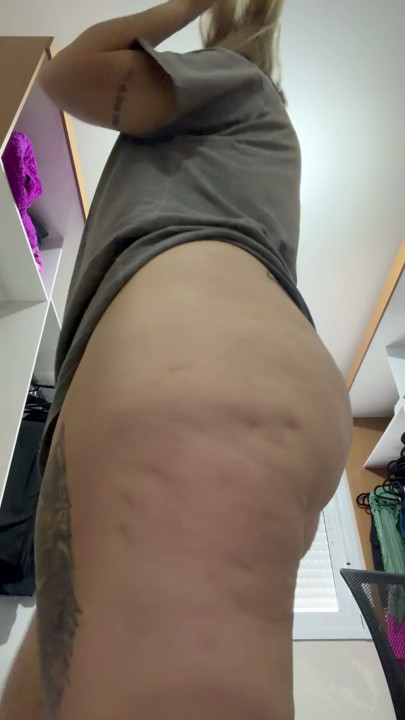 Vlog for the wanker on duty what do you like to see the most, tell me what I do! | Clip 1
