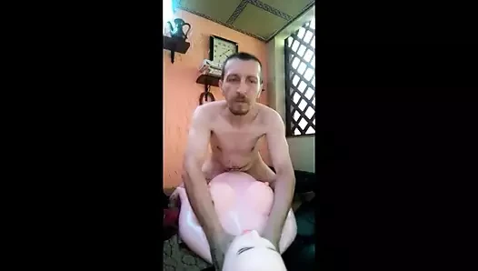 42 yaşındaki bakire bir bebeği sikiyorum 4