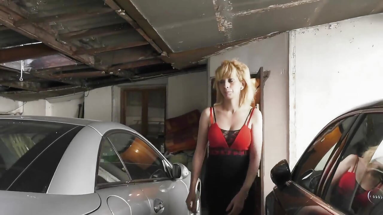 Francesa árabe madura com peludo pussz