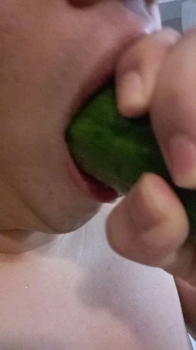 M02