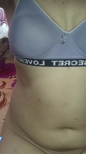 Nepali dress (lungi) Lungi maa video banayeko bf lai man paryo re | Clip 1