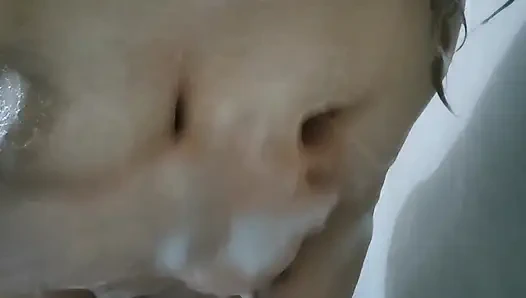 ЗРЕЛАЯ ТУРЕЦКАЯ ЖЕНЩИНА С БОЛЬШИМ