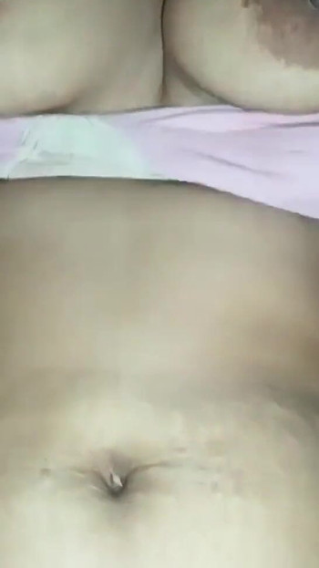 Must-see moment from "Cute sister-in-law naked and fucked pussy with water wet pussy"