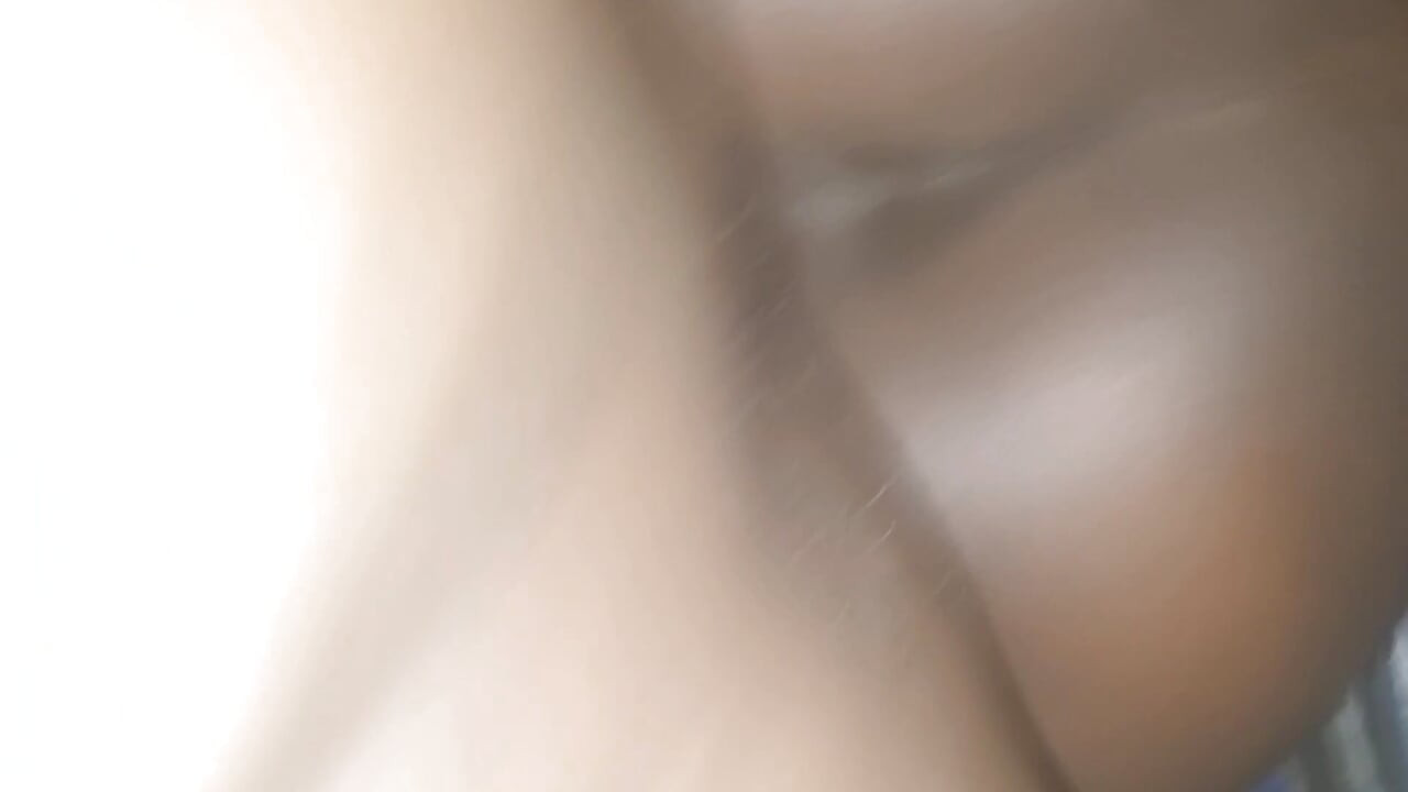 The hotel receptionist asked me to fucked her wet pussy deeply