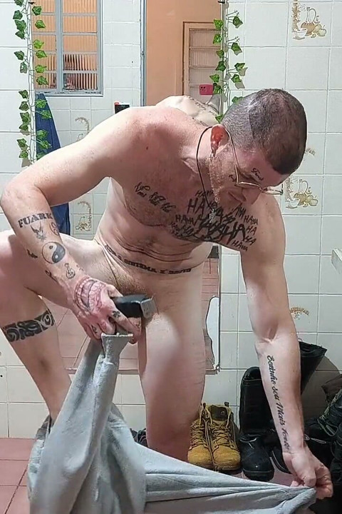 Smooth or Hairy?