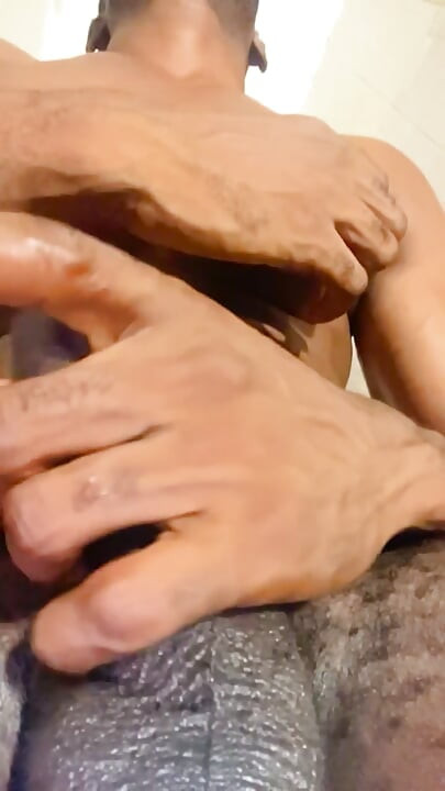 I got horny in the family reunion
