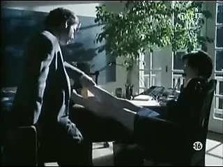 Catherine Bell - 热线