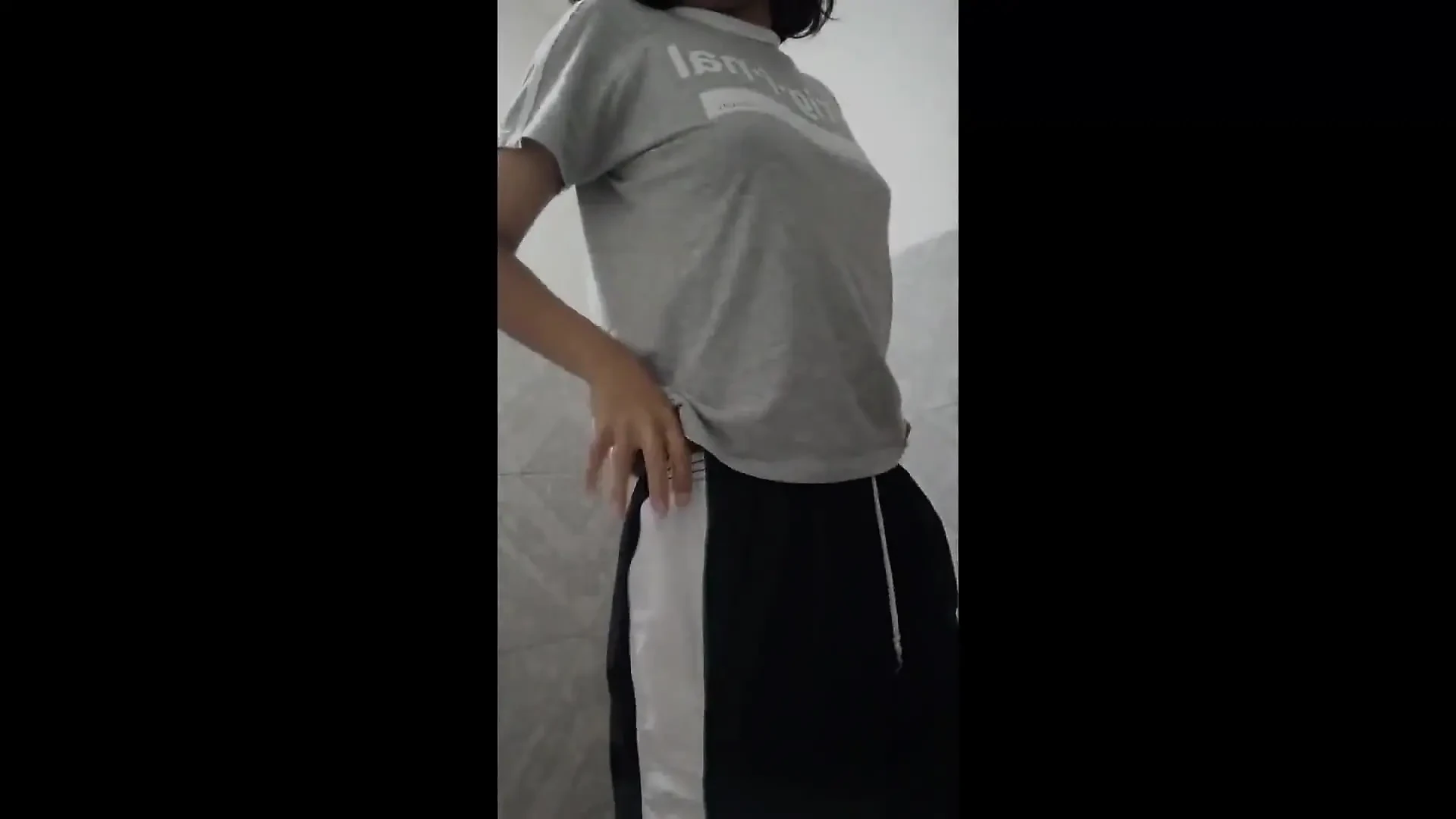 Indian College Girl Fingering and Masturbating After the College