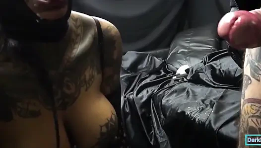 Kompilasi gadis nakal dark dea lagi asik nyepong kontol vol 1