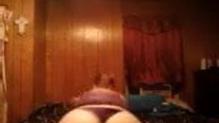 BBW SHAKES THAT ASS #1