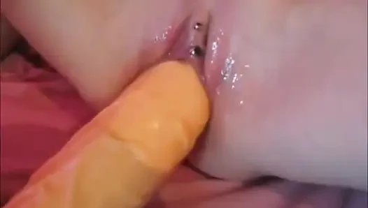 Ich Liebe Es Mich Selbst Zu Ficken Und Schwanz Zu Blasen