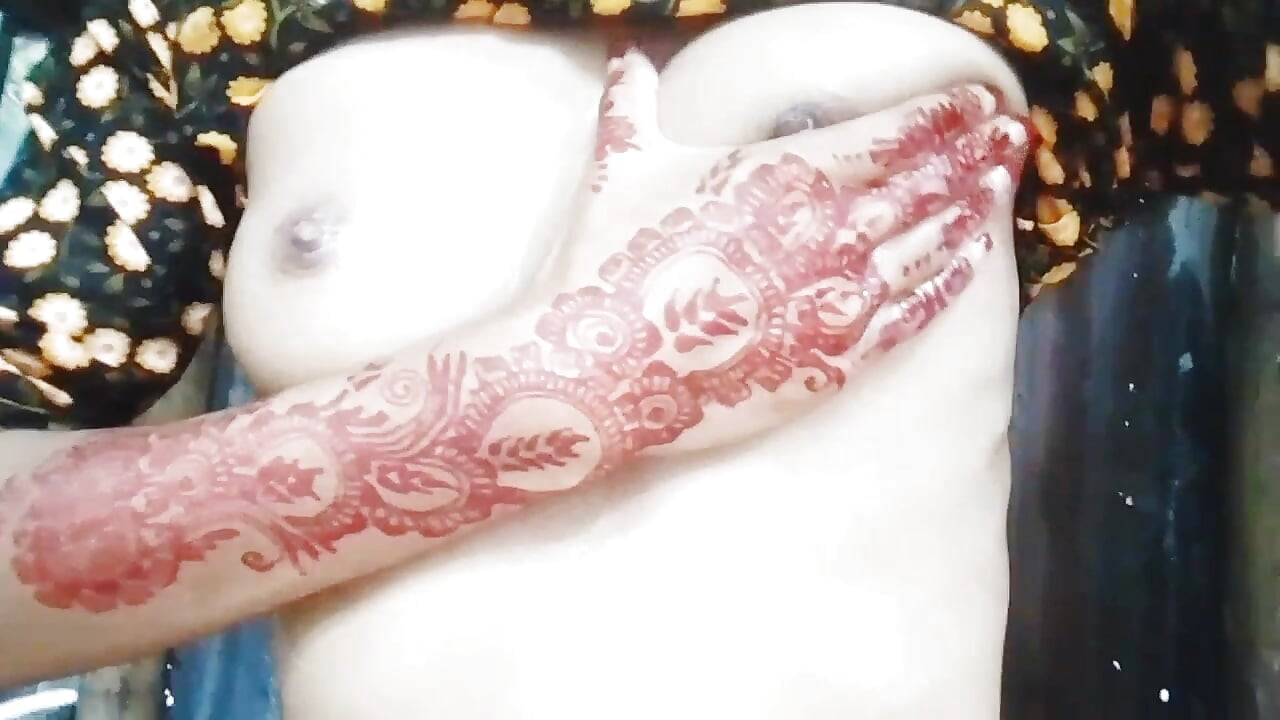 Super steamy Bangladeshi girl solo masturbation you Won't believe, trending now on social media everywhere.