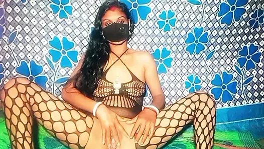 Mampi si kakak ipar india lagi asik ngentot dan ngentot sama cewek-cewek seksi