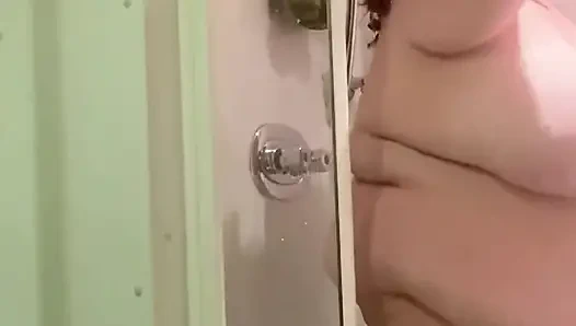 Получаю душ