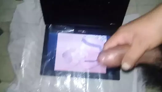 Vivien'e boşalıyor