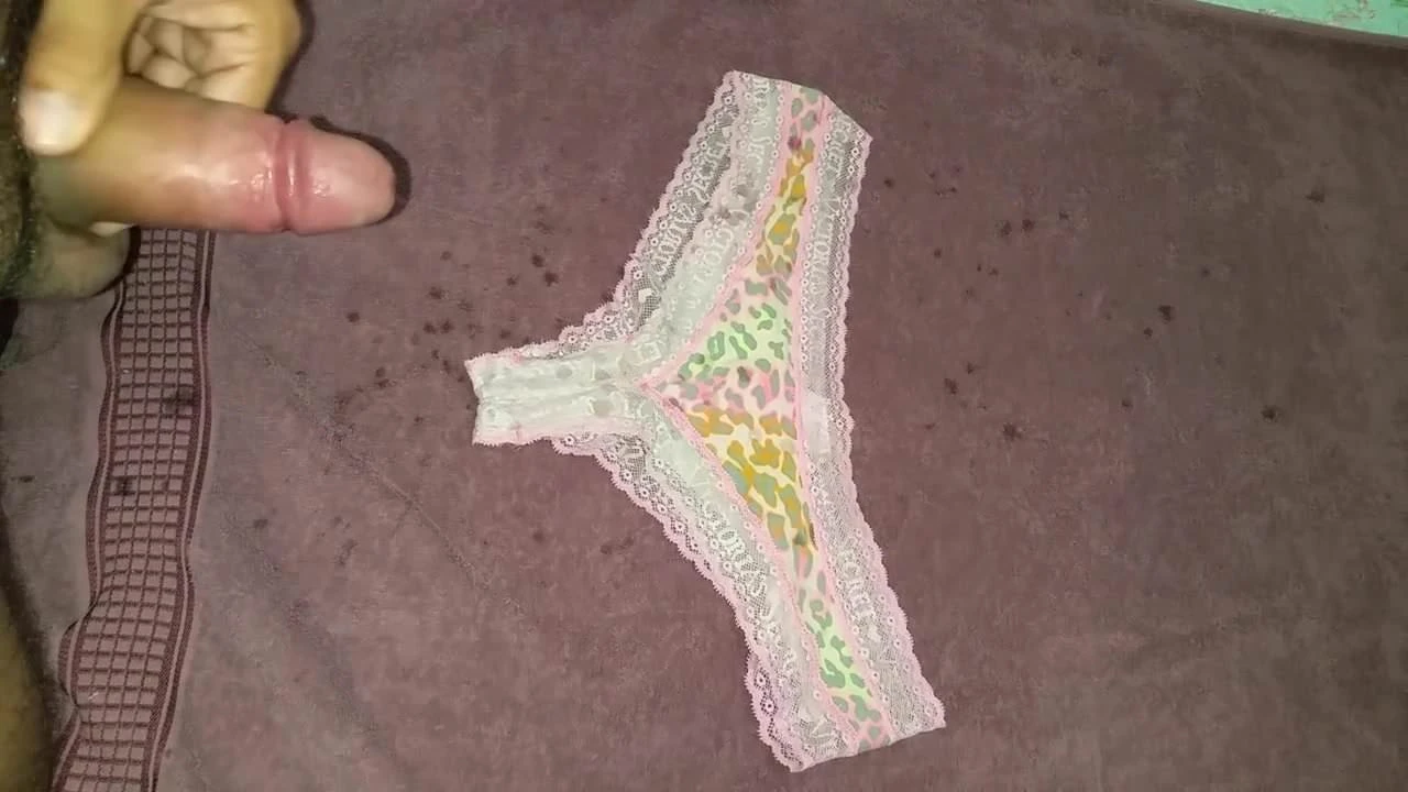 wife panty cummed