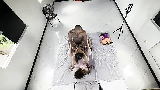 TWO LESBIAN GIRLS SUCK AND FUCK EACH OTHER IN FRONT OF ME I FUCK THEM BOTH