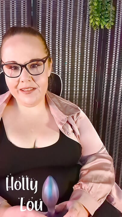 Naughty Therapist helps guide you to your New Sissy Life