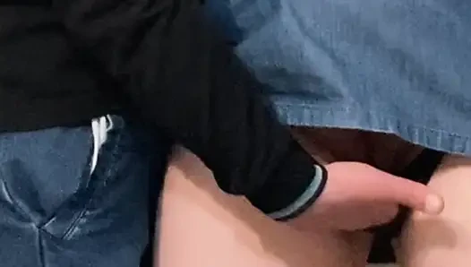 Vay be!! Seksi külotumda sapık yabancının eli