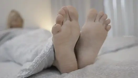 Seni itaatkar çöp parçası, beni görünce azmamaya çalış!