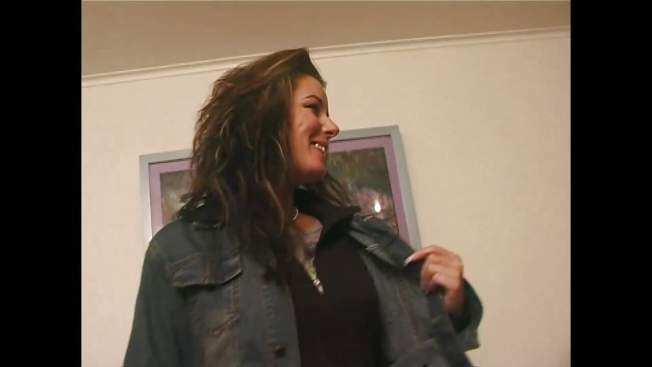 我喜歡看我的女友換衣服