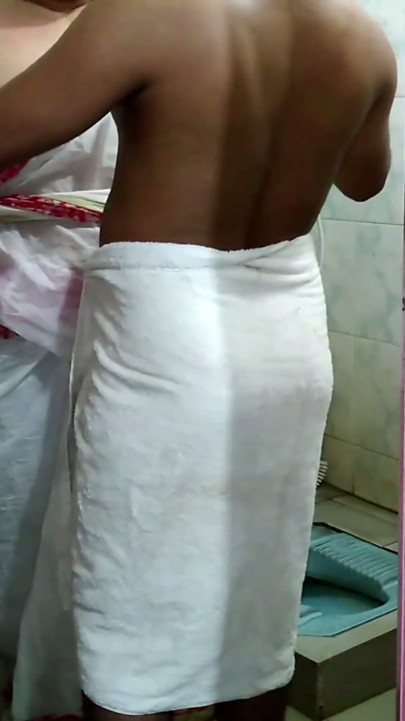 Aditi Aunty washing clothes without a Blouse when neighbor boy came & fucked her - Huge Boobs Indian 35 year old Desi… | Clip 2