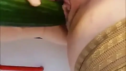 Salatalık beni baştan çıkardı