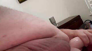 Eine dildozusammenstellung in großem bildschirm