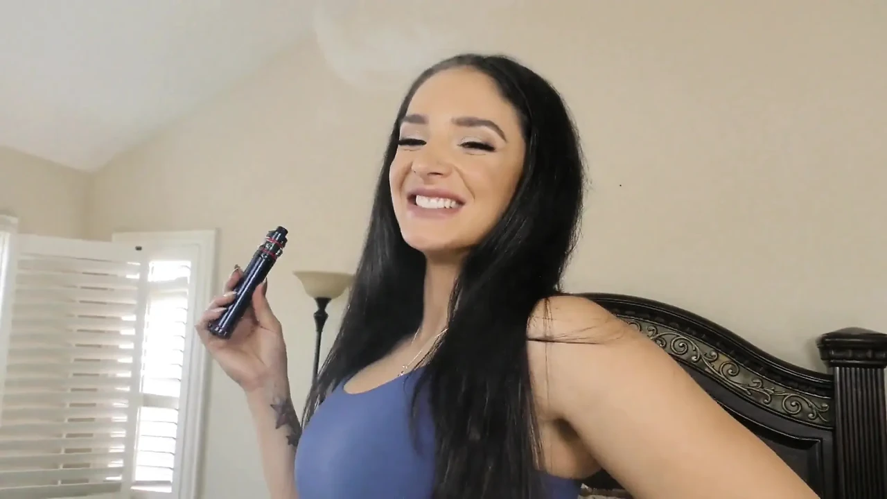 Flirtatious Sheena Ryder Gets the Pounding She Wanted