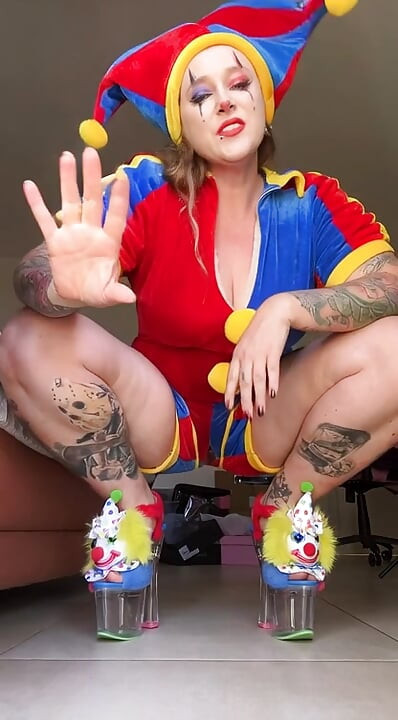 kissica video