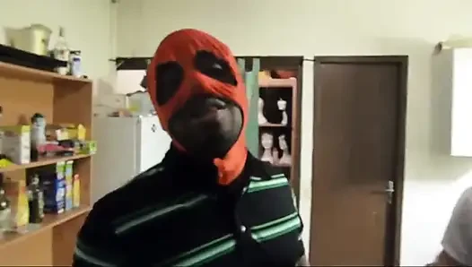 Oriane pemotretan di belakang panggung