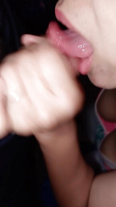 口に射精する ニ・モト・ジャック