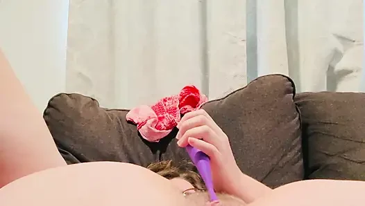 PAWG noktalı vibratör kullanıyor