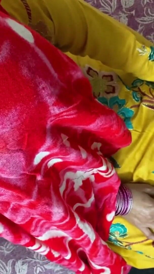 Bhabhi ke muh se aya paani mota lund dekh kr utar diye saare kapde with clear audio Full HD | Clip 1