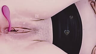 She Played with Her Didelot and Vibrator Until She Had an Orgasm