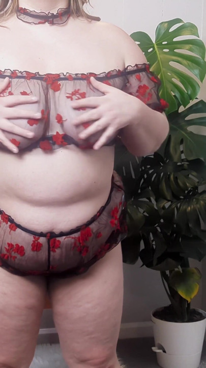 Lotus Lingerie Show: Volume 3 (MORE OUTFITS AVALIBLE ON ONLYFANS) | Clip 3