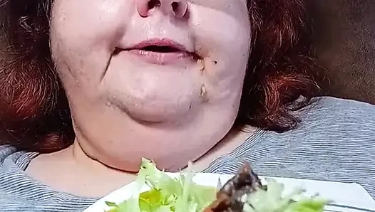 Büyük bir yemek yedim ev yapımı taco akşam yemeği