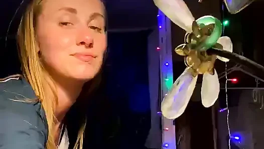 Yayın başladı seks eğlenceli olabilir. Özellikle VideodaYken