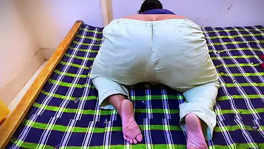 Collage Girl Start Live Show in hostel when she was horny