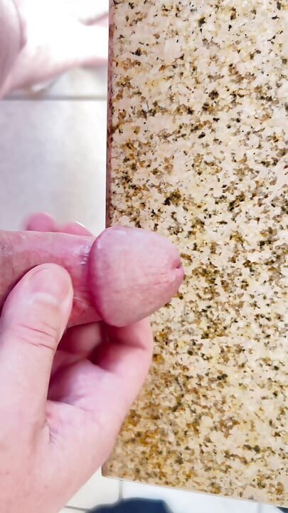 Quick cum on my bathroom counter