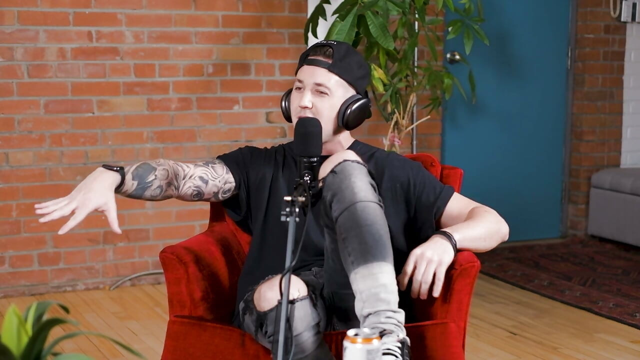 Kane Trujillo, star de tiktok, s’adresse à ses haineux et révèle son coup de coeur de célébrité !