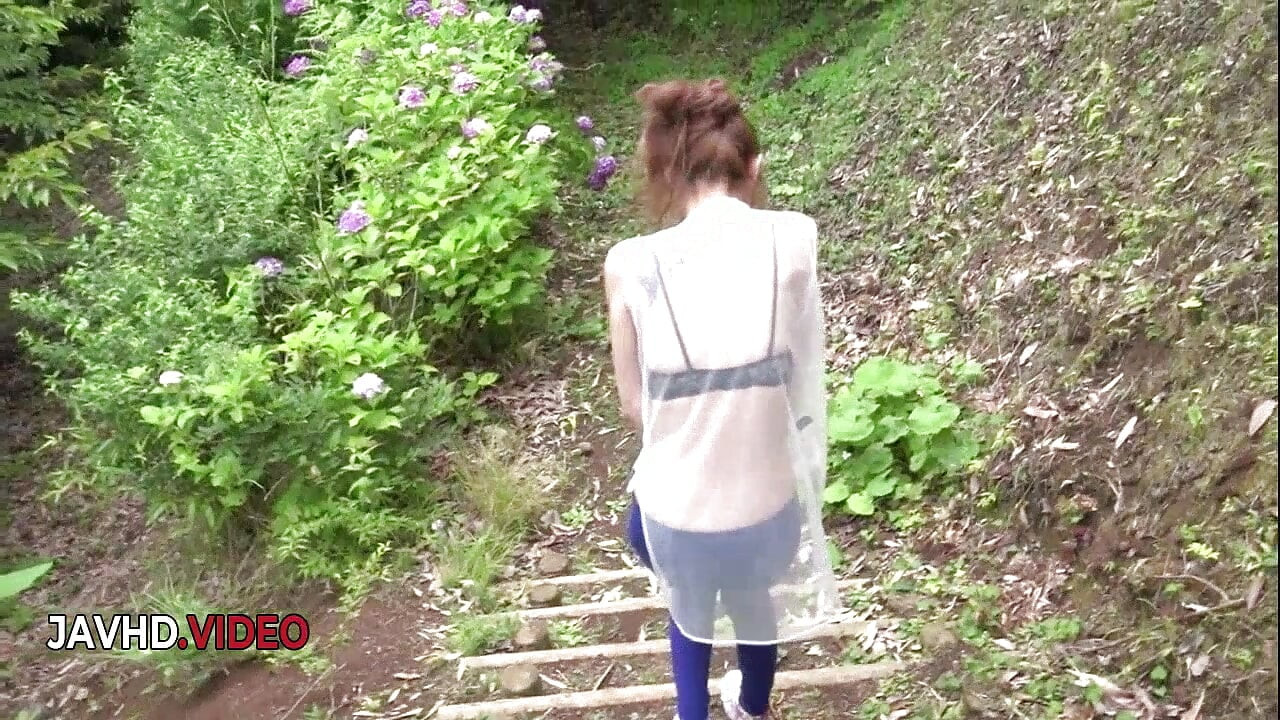 Mikuru Shiina's Steamy Outdoor Blowjob with a Lustful Twist