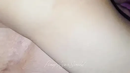 Pinay terlalu ketat: dia crot terlalu dini!