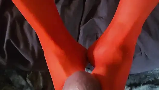 Хорошая девушка укрощает яйца мумии, пытка члена и яиц, инструкция по