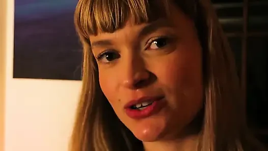 Charlie Forde, Laney Day, Finley Kay, Leo Embers, Caleb Arcane, Mishel Karen'ın rol aldığı eve bağlı sahne arkası